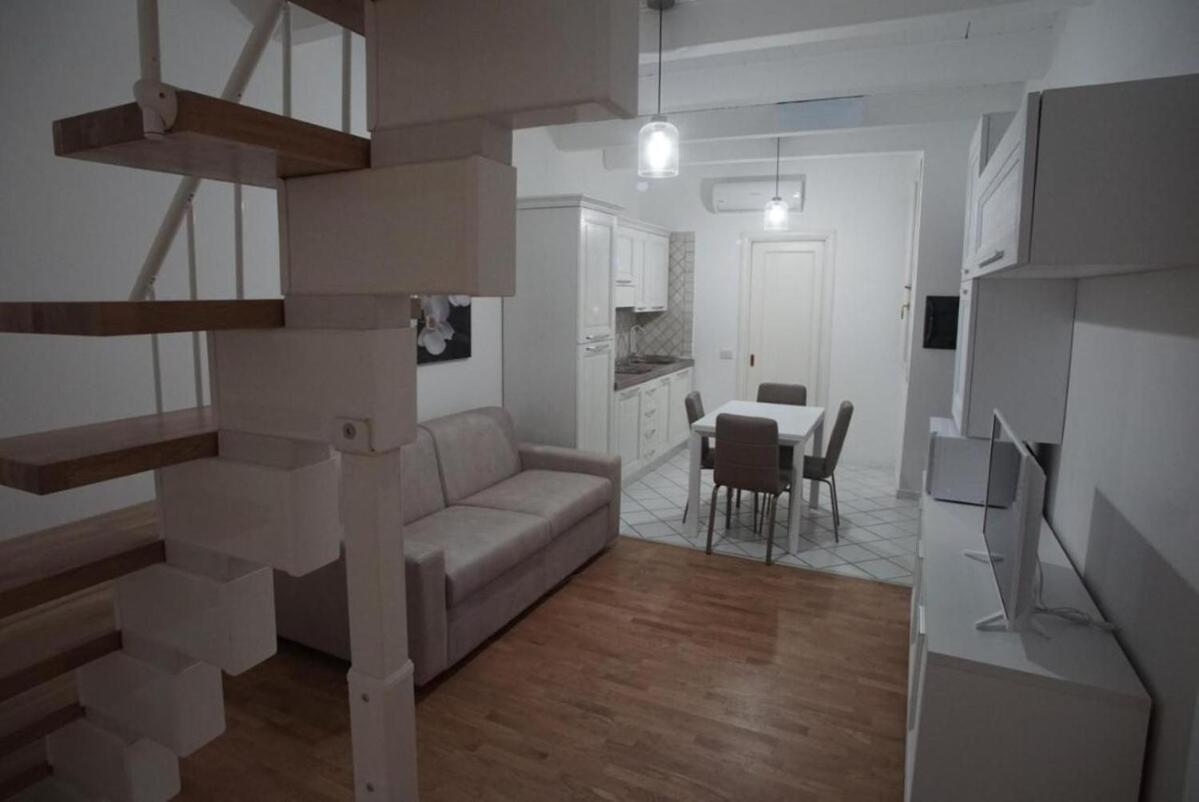 Apartamento L'Orchidea Bianca Cagliari Exterior foto