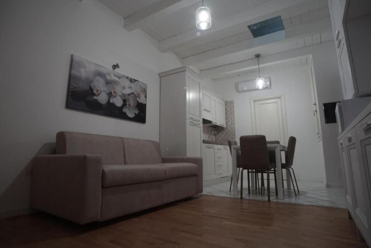 Apartamento L'Orchidea Bianca Cagliari Exterior foto